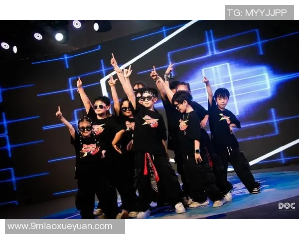 街舞盛宴:深入杭州街舞队的坚持与激情之旅