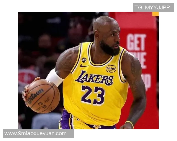 湖人火箭最新对决回顾与分析球星表现与战术对抗全景呈现