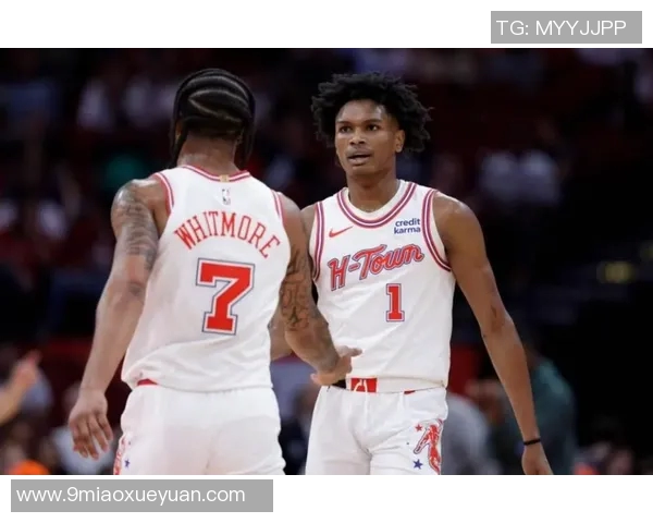 火箭队与国王队激战四月三日NBA精彩对决回顾与分析