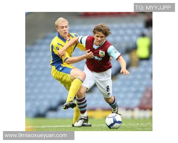 狼队与利兹联激战正酣谁能在这场对决中笑到最后