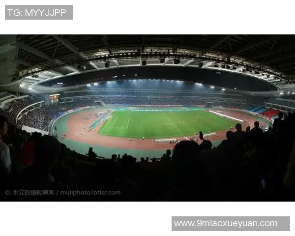 舜天与恒大2015年巅峰对决回顾：激情四溢的足球盛宴