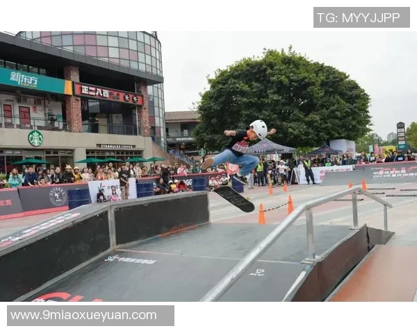 重庆滑板队全面革新策略解析与整体压制能力提升探讨