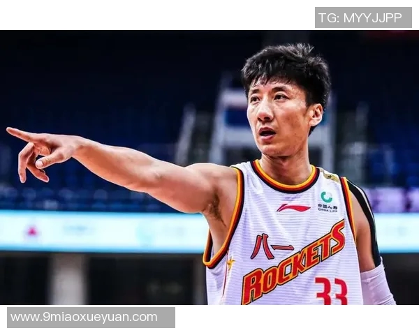 韩硕：从篮球新星到职业生涯转折的励志故事与未来展望