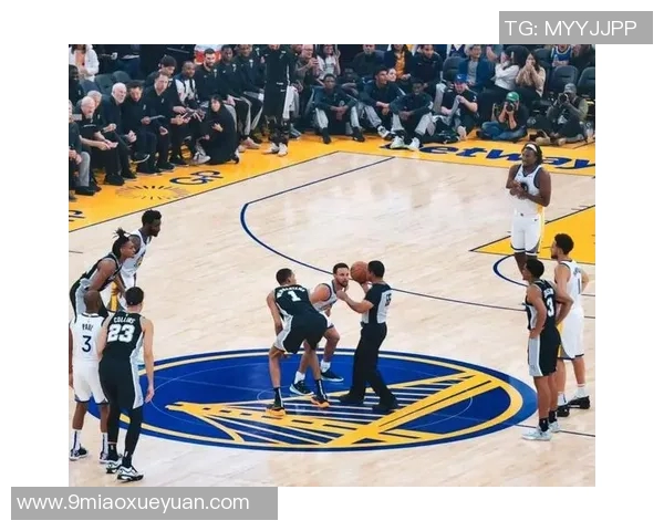 勇士与马刺激战三日精彩录像回顾分析与赛后点评